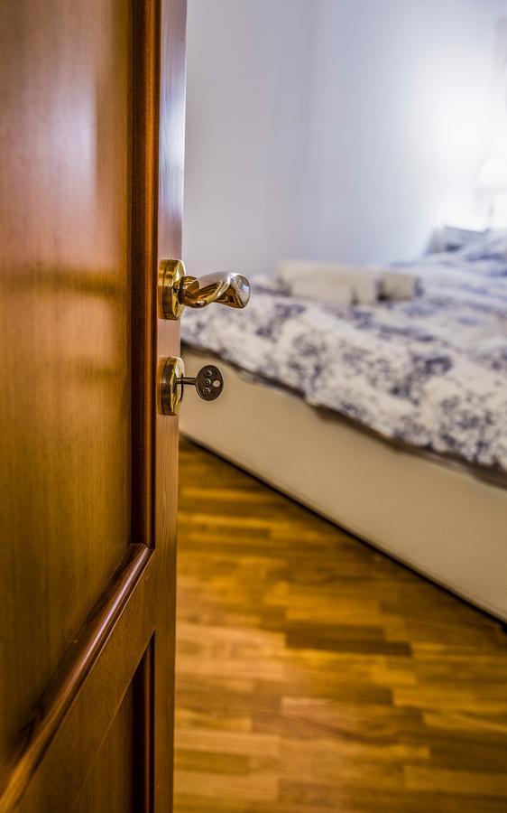 La Casa Di Ilde Al Duomo - Ortigia Holidays シラクーサ エクステリア 写真