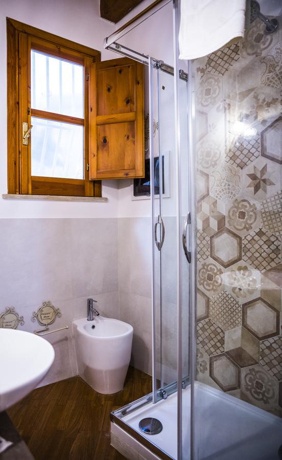 La Casa Di Ilde Al Duomo - Ortigia Holidays シラクーサ エクステリア 写真